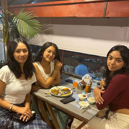 Hotel Nepalaya Katmandu Kültér fotó